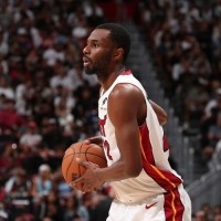 媒体人：维金斯完美适配湖人 今年休赛期交易难达成&amp;但中期有可能